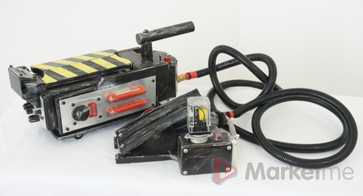 GhostBusters Trap by Christopher Sutton 'Prop Maker'